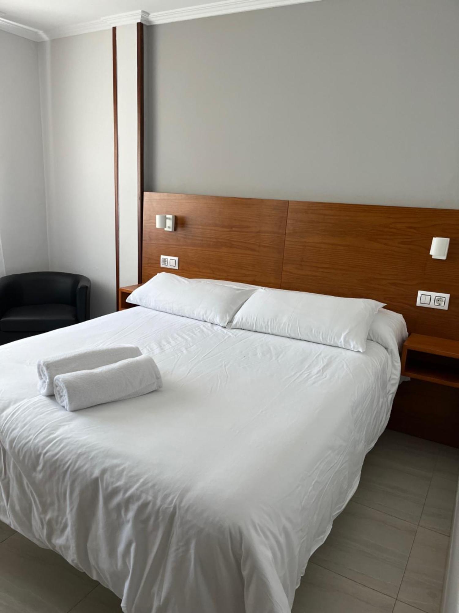 Hotel Venezuela Sanxenxo Exteriör bild